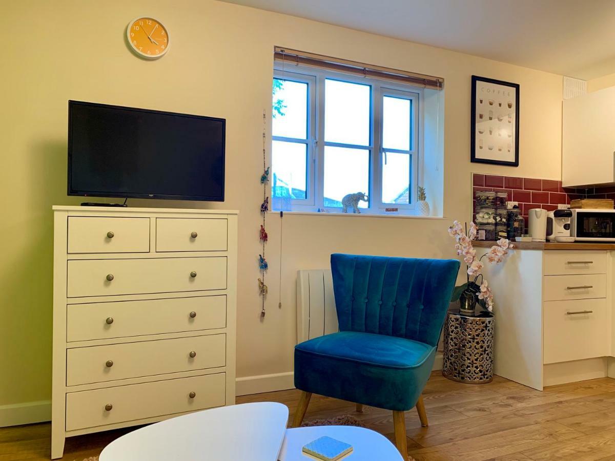 Pristine Apartment In The Centre Of Glastonbury Extérieur photo